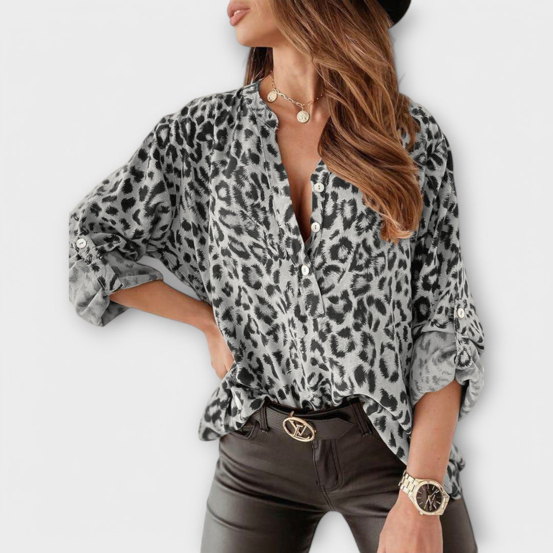 Blouse à la mode avec imprimé léopard