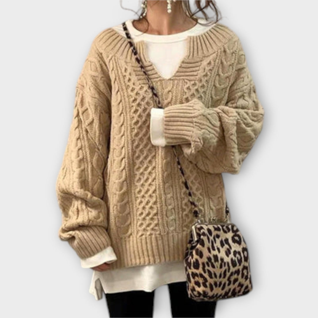 Pull surdimensionné tricoté avec motif de torsades