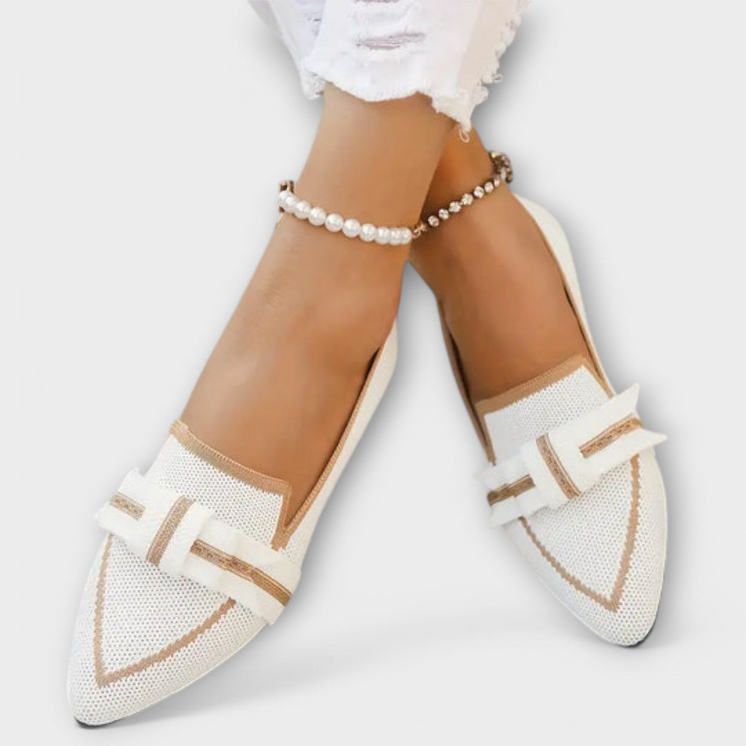 Chaussures plates pour femmes avec un design en nœud