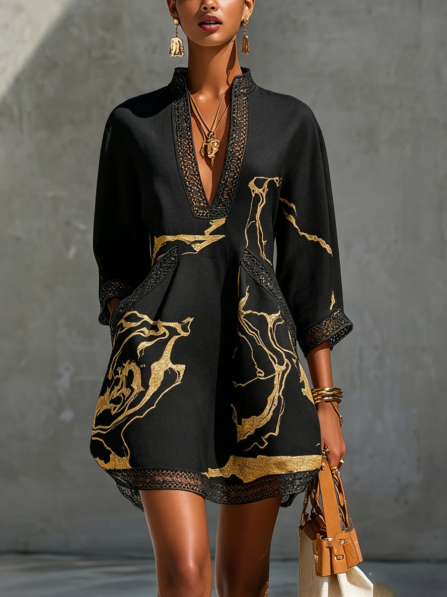 Donatella | Mini robe noire à imprimé marbre doré et dentelle crochet