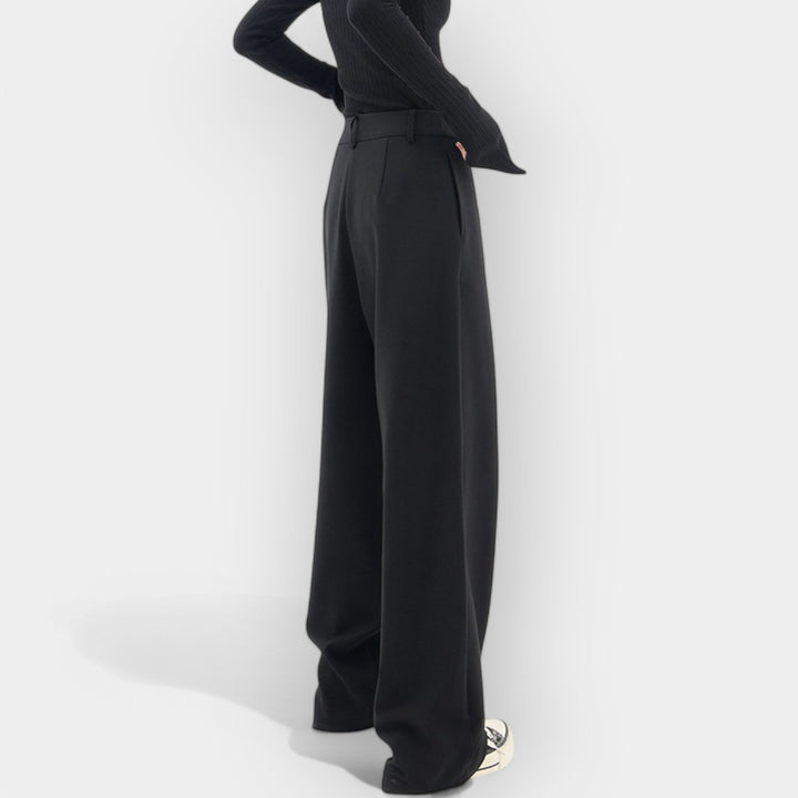 Eliška - Pantalons stylés pour le quotidien